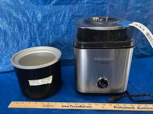 lot 333 image: Cuisinart 2 qt. Ice Cream-Frozen Yogurt-Sorbet Maker