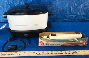 lot 334 image: GE Electric Slicing Knife & a West Bend Slow Cooker
