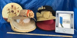 lot 337 image: Ladies Hats and a Lighted Make-Up Mirror