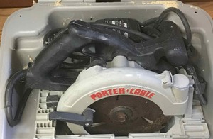 lot 393 image: Porter Cable Saw