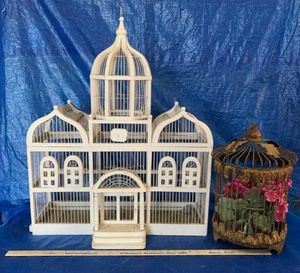 lot 358 image: (2) Bird Cages