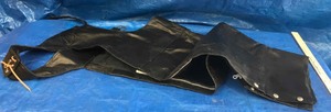 lot 406 image: Motorcylce Chaps (2X) Diamond Plate Buffalo Leather