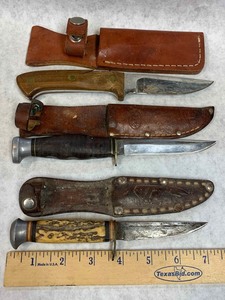 lot 202 image: (3) Vintage Hunting Knives