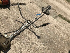 lot 20 image: Echo gas string trimmer