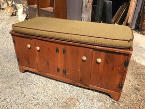 lot 46 image: Ranch Pine Bench Cabinet with Cushion