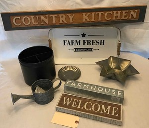 lot 173 image: Country kitchen sign, farm fresh tray, star pan, utensil holder, etc.