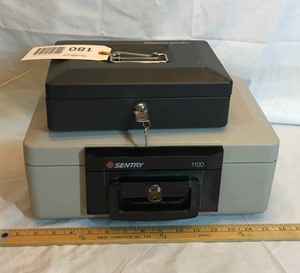 lot 180 image: Sentry locking moneybox & Sentry locking document safe