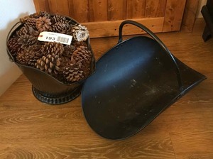 lot 193 image: Coal scuttle, kindling basket, pinecones