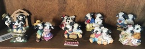 lot 197 image: Marys Moo Moos