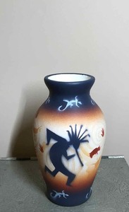 lot 218 image: Kokopelli Vase, Signed on bottom