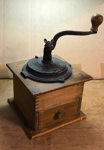 lot 255 image: Coffee grinder (older)