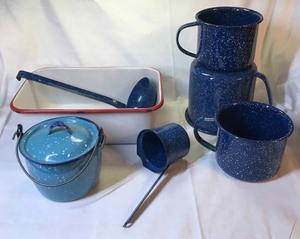 lot 264 image: Assorted blue enamelware pot, mugs, ladles & (1) white with red trim dish