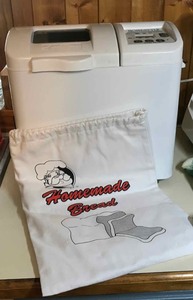 lot 284 image: Westbend Homestyle Bread & Dough Maker, Bread Bag