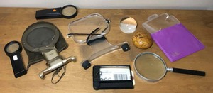 lot 325 image: Magnifiers