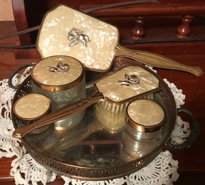 lot 363 image: Antiquevintage vanity set mirror, brush,  cosmetic jars