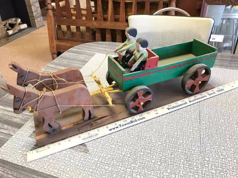 lot 12 image: Folk art horse drawn wagon