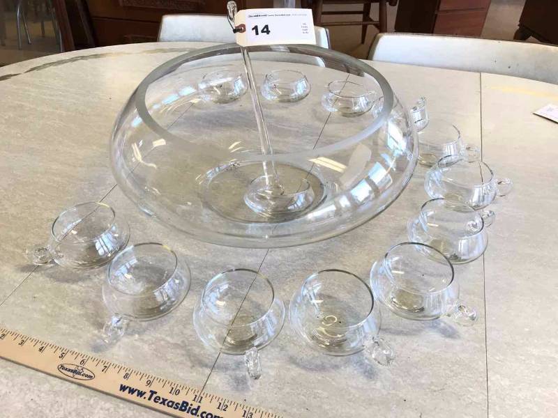 lot 14 image: Riekes Crisa Hand Blown Crystal Punch Bowl with Cups & Glass Ladle