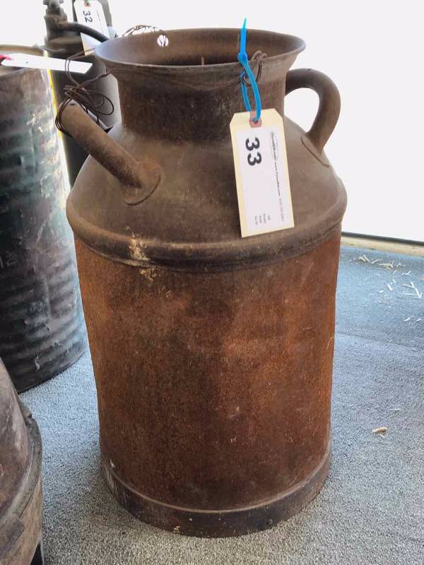 lot 33 image: Antique Milk Can (Rusty)
