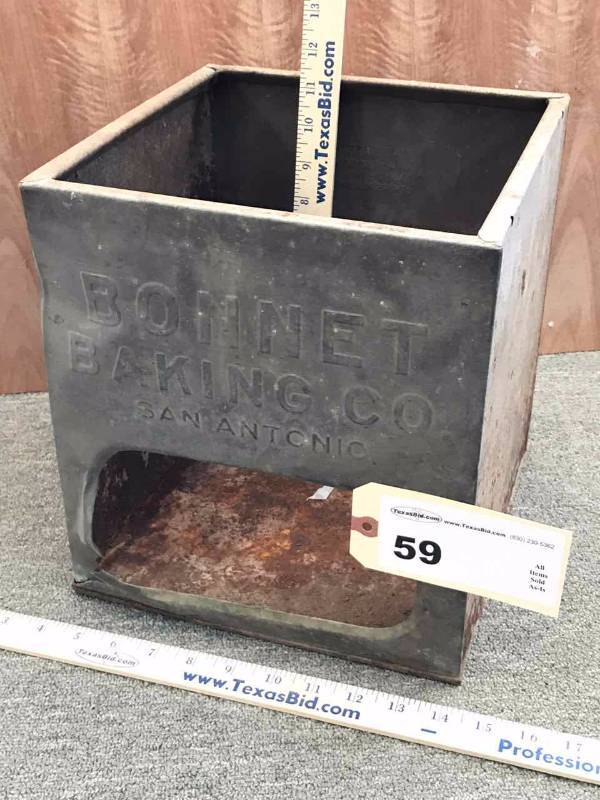 lot 59 image: Old Bonnet Baking Co. Dispensing Tin, San Antonio