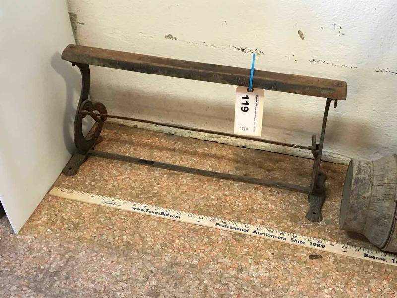lot 119 image: Antique Butcher Paper Dispenser