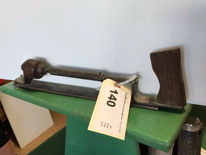 lot 140 image: Antique Tool  Rasp Plane
