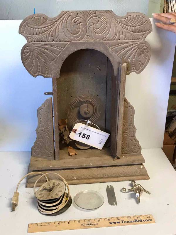 lot 158 image: Gingerbread Clock Oak Case & Some Parts