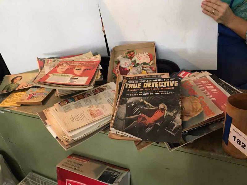lot 182 image: Assorted old magazines and newspapers