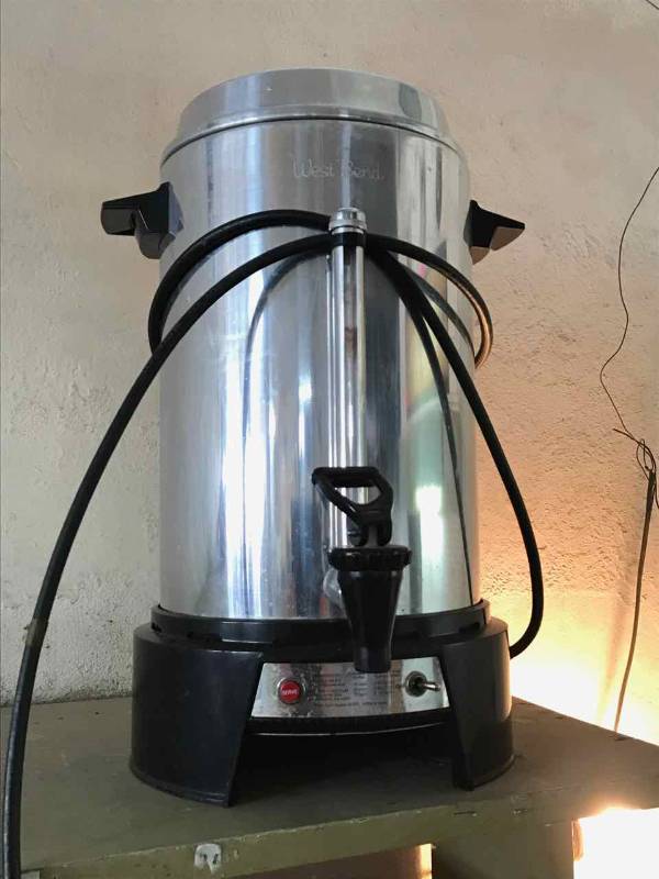 lot 190 image: Westbend Coffee Maker