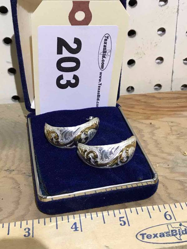 lot 203 image: Montana Silversmith  Pierced Earrings, Hoop