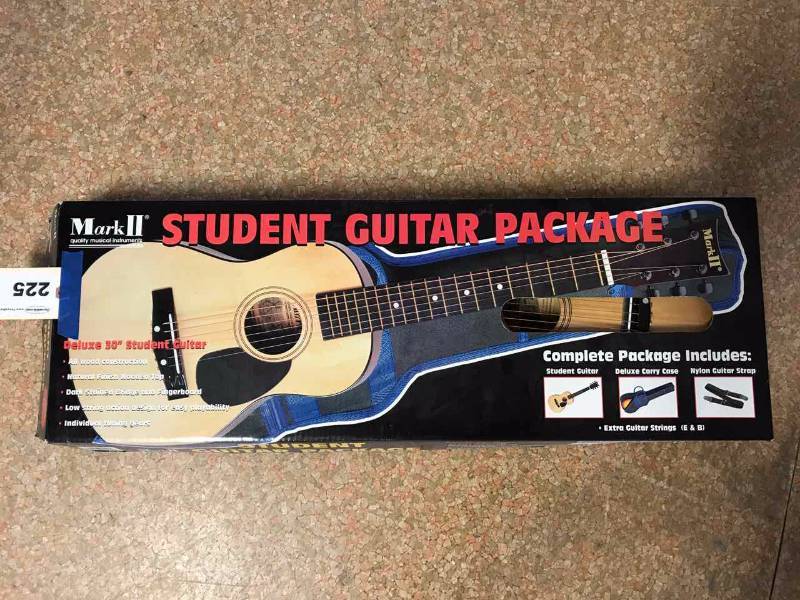 lot 225 image: Student Guitar