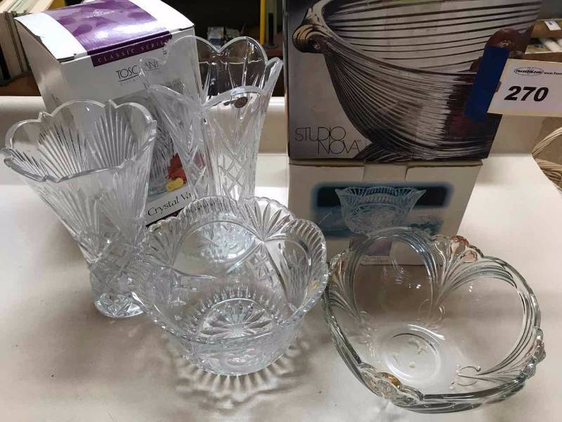 lot 270 image: (4) Crystal Vases & Bowls