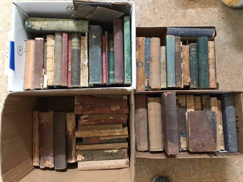 lot 271 image: Books Really Old Books