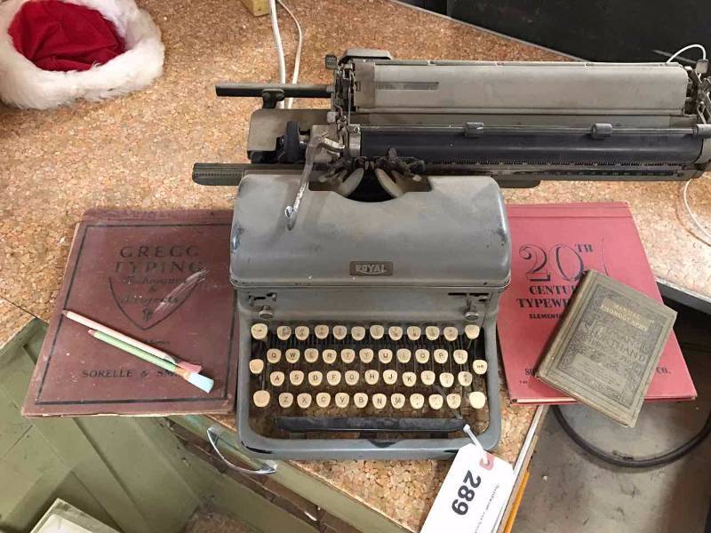 lot 289 image: Vintage Royal Typewriter & Typing Books