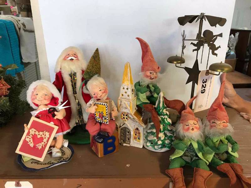 lot 329 image: (6) Annalee Figures, Candle Chime, Lighted Ceramic House