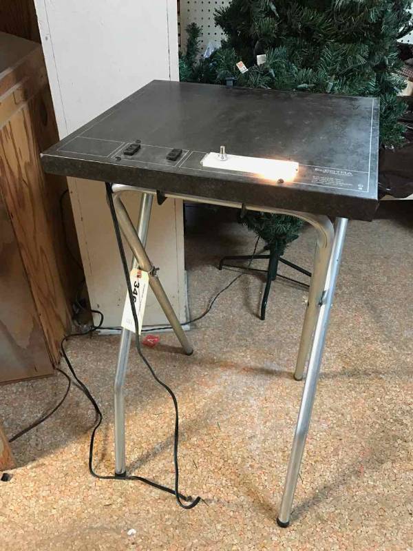 lot 346 image: Electra by Harwood Projector Stand