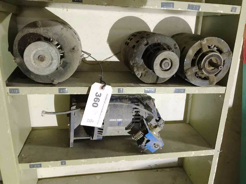 lot 360 image: (4) Motors