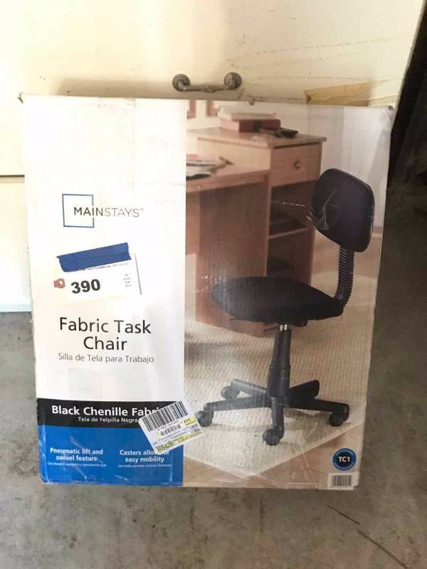 lot 390 image: Fabric Task Chair