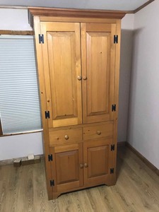 lot 3 image: Raised Panel County Pine Style Cabinet