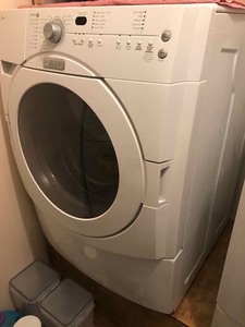 lot 9 image: Washer Maytag Model MFW9600SQ0