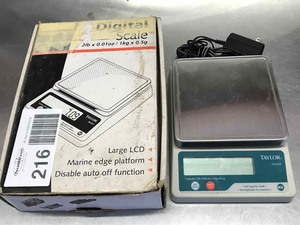 lot 216 image: Digital Scale