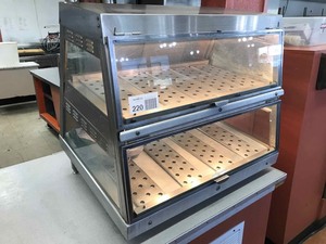 lot 220 image: Warmer Display