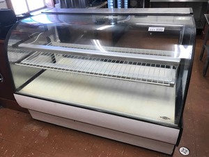 lot 244 image: Federal Display Curved Front