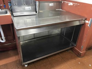 lot 247 image: Stainless Steel Work Station 48 X 32 X 35