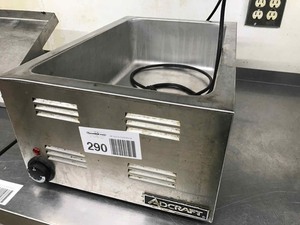 lot 290 image: Adcraft Counter Top Warmer
