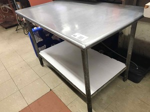 lot 93 image: Stainless Steel Work Table with galvanized under shelf