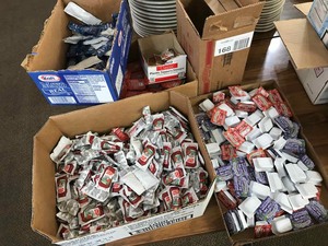 lot 168 image: Jelly Packets, Mayo, Cockktail Sauce, Kketchup