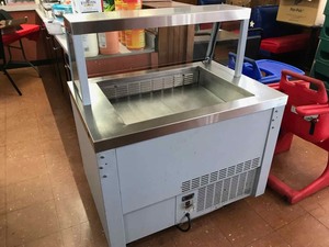 lot 171 image: Refrigerated Cold StationSalad Bar Servolift, PCF-2RAF, plugged in and cold.