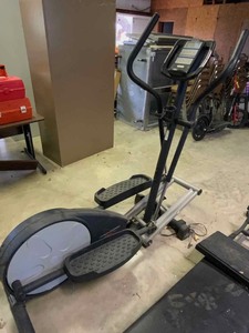 lot 54 image: Exercise Equipment Pro Form Elliptical Trainer