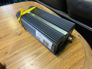 lot 57 image: Solis-TEK STK 1000 Amplifier