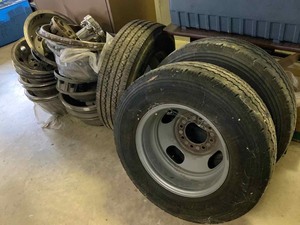lot 73 image: TiresWheelsCaps for 1-Ton Trucks